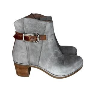 Dansko Hartley Comfort Gray Suede Leather Ankle Buckle Boots Size 6 Western